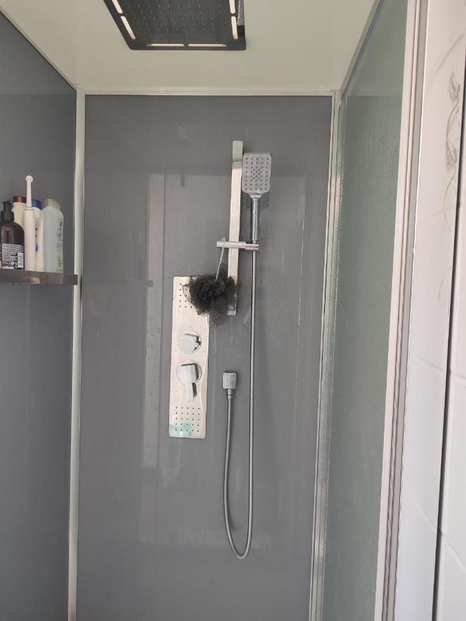 Apartamento Celine Et Jose Cubzac-les-Ponts Exterior foto